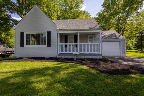 1103 Lang Rd, Amelia, OH 45102