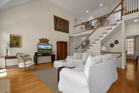 3401 Cooper Rd, Blue Ash, OH 45241 photo 7