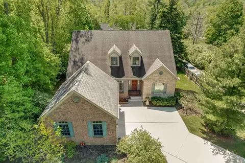 3401 Cooper Rd, Blue Ash, OH 45241 photo 2