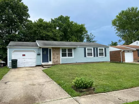 9932 Loralinda Dr, Colerain Twp, OH 45251