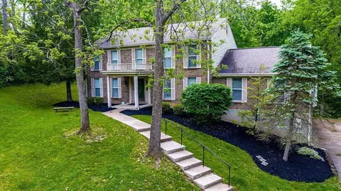 1911 Neeb Rd, Cincinnati, OH 45233
