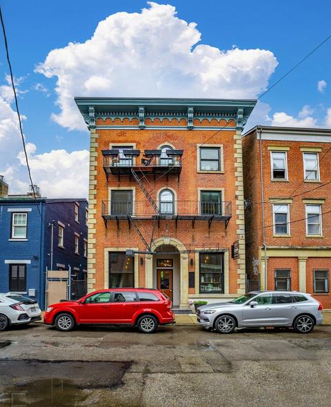 1523 Republic St #302, Cincinnati, OH 45202