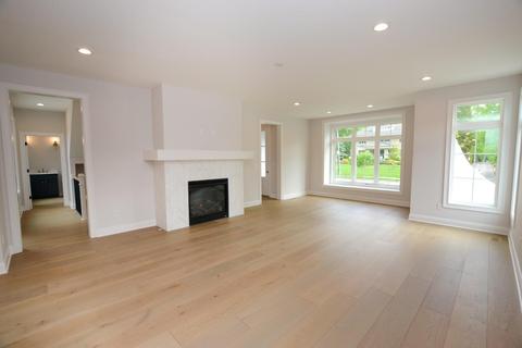 321 Resor Ave, Cincinnati, OH 45220 photo 8