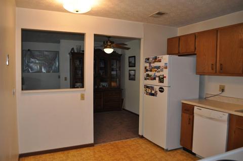 547 Davis Rd #8, Cincinnati, OH 45255 photo 3