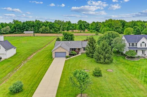 8534 Wolf Run Ln, Morrow, OH 45152 photo 3
