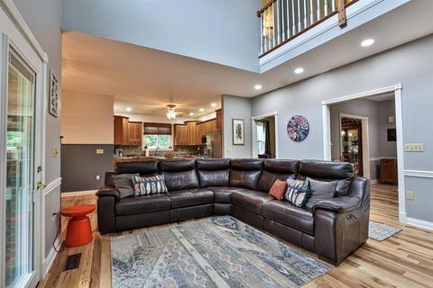 1898 Spring Meadow Dr, Lebanon, OH 45036 photo 7