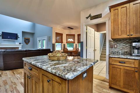 1898 Spring Meadow Dr, Lebanon, OH 45036 photo 12