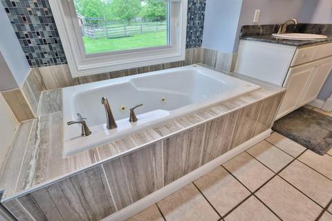 1898 Spring Meadow Dr, Lebanon, OH 45036 photo 32