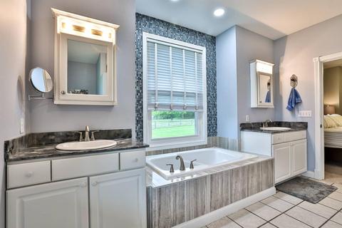 1898 Spring Meadow Dr, Lebanon, OH 45036 photo 17