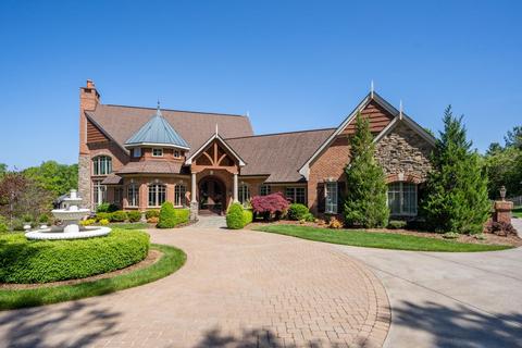 6467 Werk Rd, Cincinnati, OH 45248