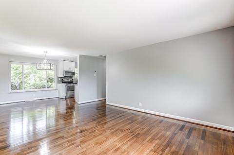 528 Iris Ln, Cincinnati, OH 45255 photo 4