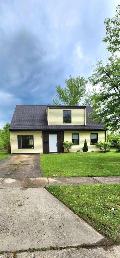 11687 Elkwood Dr, Cincinnati, OH 45240