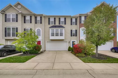 7465 Victoria Fls, Maineville, OH 45039