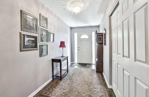 1172 Innercircle Dr, Cincinnati, OH 45240 photo 5