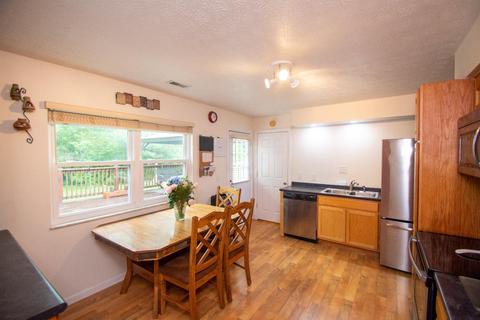 713 Miles Ln, Cincinnati, OH 45245 photo 8