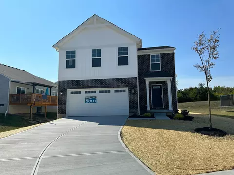 2803 Pine Leaf, Hamilton, OH 45013