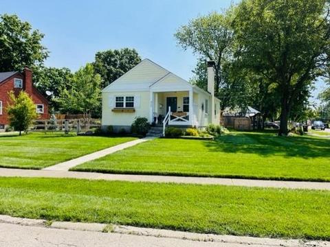 1158 Georgia Ln, Reading, OH 45215