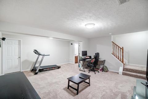 5599 Beechtree Ln, Hamilton Township, OH 45039 photo 38