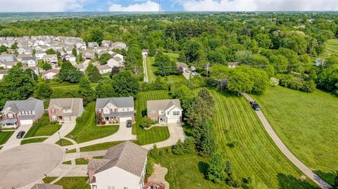 5599 Beechtree Ln, Hamilton Township, OH 45039 photo 4