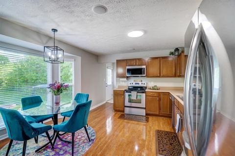 5599 Beechtree Ln, Hamilton Township, OH 45039 photo 13