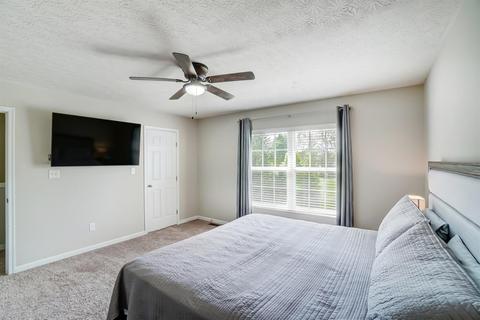 5599 Beechtree Ln, Hamilton Township, OH 45039 photo 32