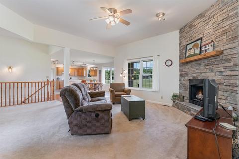 967 Doesprings Dr, Sunman, IN 47041 photo 22