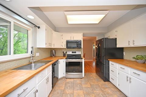85 Junedale Dr, Greenhills, OH 45218 photo 15