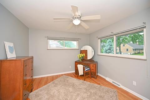 85 Junedale Dr, Greenhills, OH 45218 photo 22