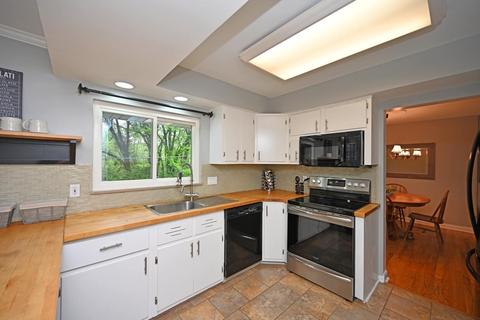 85 Junedale Dr, Greenhills, OH 45218 photo 13