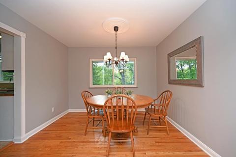 85 Junedale Dr, Greenhills, OH 45218 photo 9