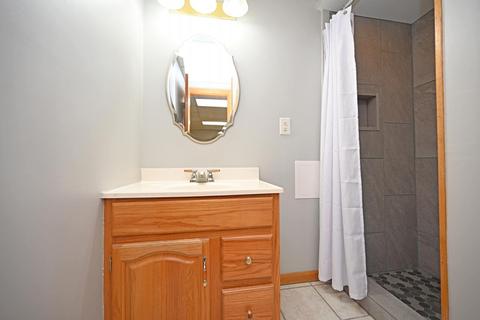 85 Junedale Dr, Greenhills, OH 45218 photo 34