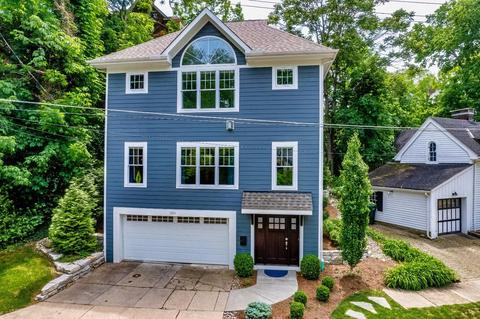 235 Glenmary Ave, Cincinnati, OH 45220