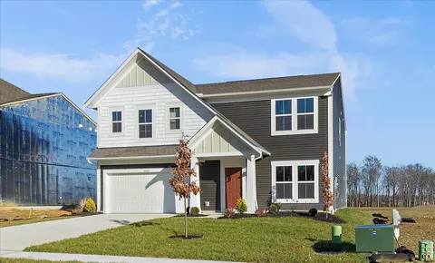 4040 Silverstone Ln, Batavia, OH 45103
