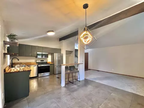 843 Cascade Rd, Forest Park, OH 45240 photo 4