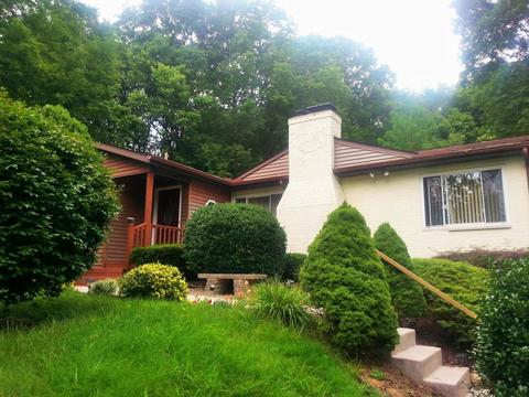 9666 Waxwing Dr, Blue Ash, OH 45241