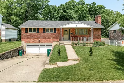 2354 Whitewood, Cincinnati, OH 45239