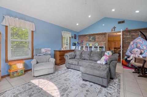 75 Mitchell Rd, Wilmington, OH 45177 photo 14