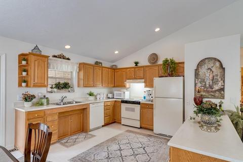 3086 Limestone Cir, Cincinnati, OH 45239 photo 9