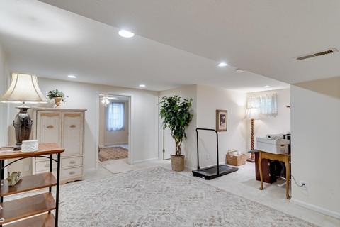 3086 Limestone Cir, Cincinnati, OH 45239 photo 28