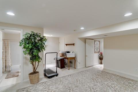 3086 Limestone Cir, Cincinnati, OH 45239 photo 29