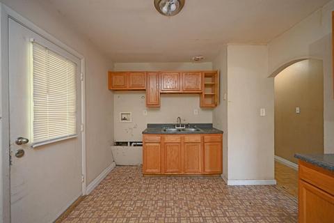 9977 Capstan Dr, Cincinnati, OH 45251 photo 11