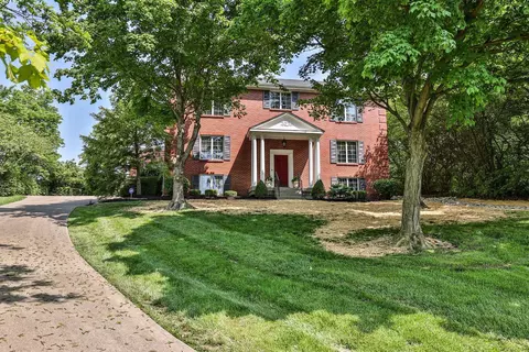 8409 Deer Path, West Chester, OH 45069