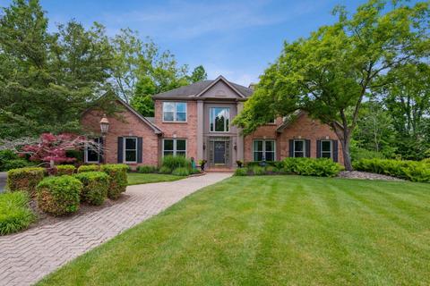 8425 Preakness Ln, Cincinnati, OH 45249