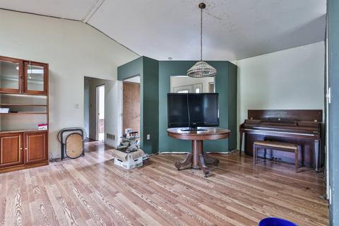 4343 Cider Mill Dr, Cincinnati, OH 45245 photo 6
