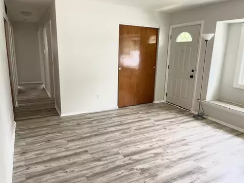 4627 Summerside Rd, Cincinnati, OH 45244 photo 3