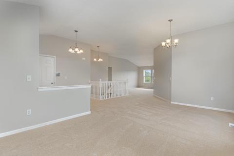 9698 Fallsridge Ct, Cincinnati, OH 45231 photo 6