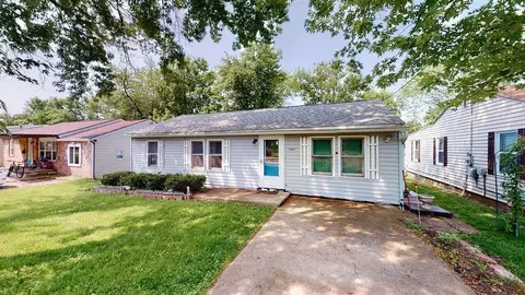 7977 4th St, West Chester, OH 45069