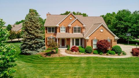 6712 Miami Woods Dr, Loveland, OH 45140