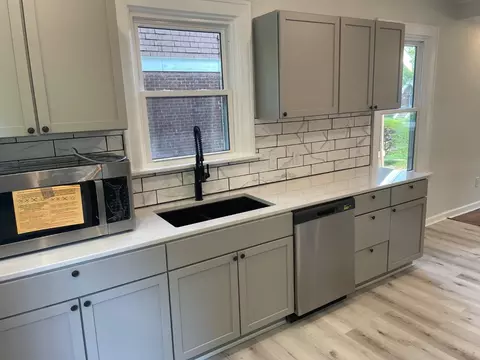 1670 Rose Pl, Cincinnati, OH 45237 photo 4