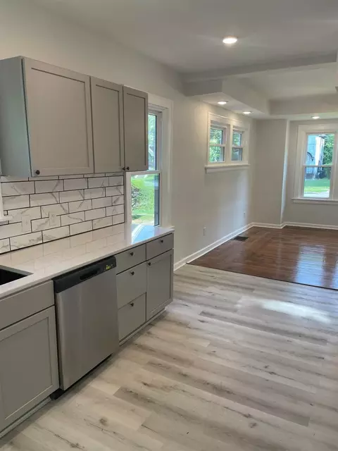 1670 Rose Pl, Cincinnati, OH 45237 photo 6